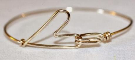 Faire un bracelet en coeur - DIY tout en images
