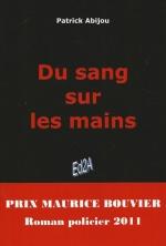 du sang sur les mains