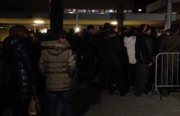 Queue avant le 1er spectacle