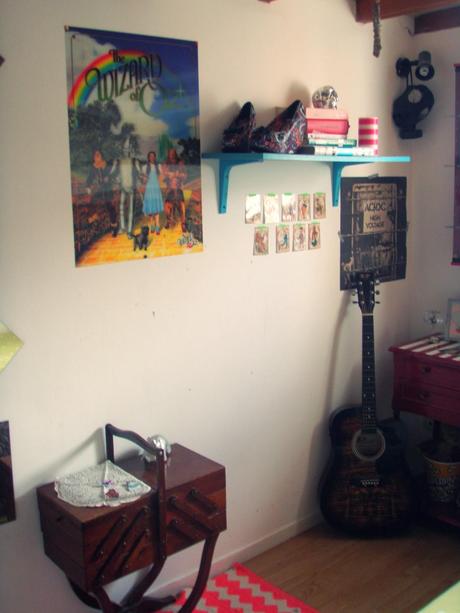 On redécore:  La Chambre.