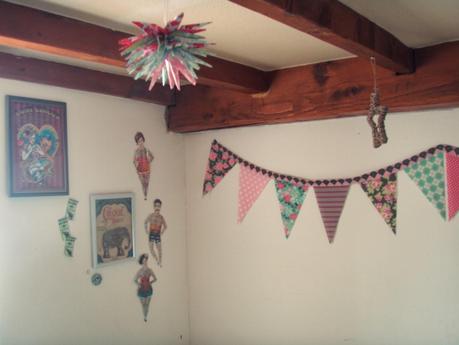 On redécore:  La Chambre.