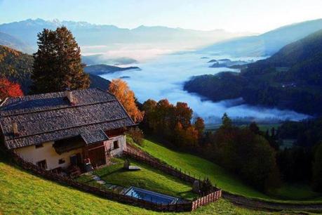 306252_391059900938589_286110682_n