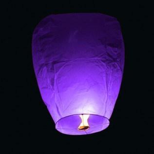 lanterne-volante-violette