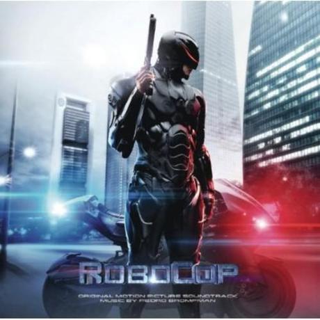 Robocop 2014 au cinéma et dans les bacs!