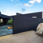 ARCHITECTURE : BLACK DESERT HOUSE