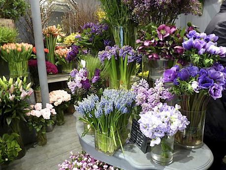 Des lettres,des fleurs et de la poésie.