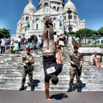 PHOTO: Kapstand… Il renverse Paris
