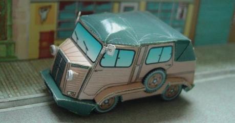 Blog_Paper_Toy_papercraft_Command_Car_Camille