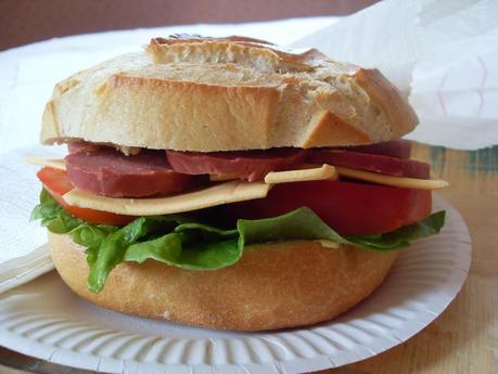 Sandwich au salami (Vegan)