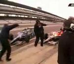vidéo danica patrick pilote indycar renverse mécanicien