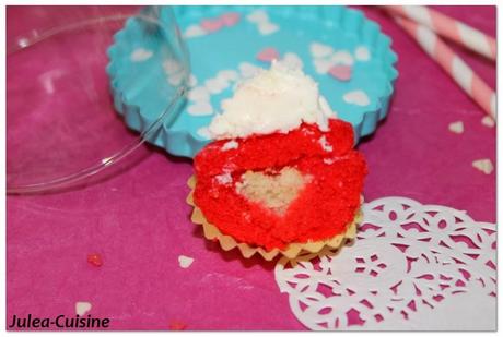 Cupcakes tous rouges Vanille et glaçage Coquelicot {St Valentin}