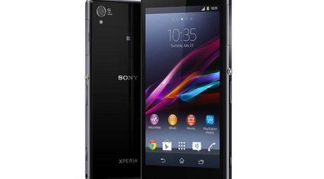 xperia-Z1-hero-black-1240x840-3c449514e1daf8b0652a5dc235530ebc