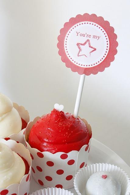 Valentine's Day Cupcakes ( image ),