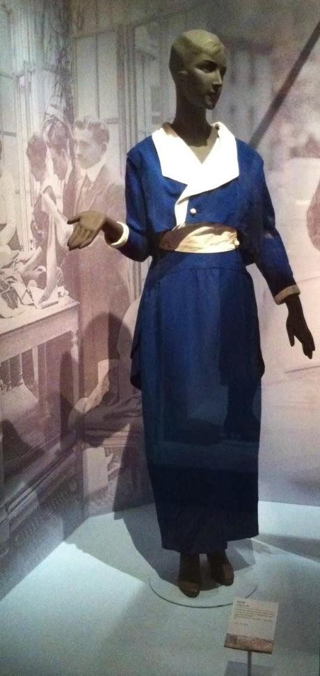 Roman d'une garde-robe, le chic d'une parisienne de la Belle Epoque aux années 30