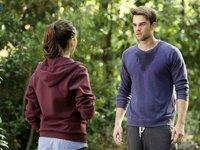 Nate Buzolic dans PLL