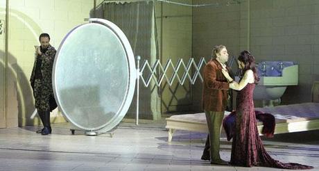 Acte IV Joseph Calleja (Hoffmann)& Brenda Rae (Giulietta) ©Bayerische Staatsoper