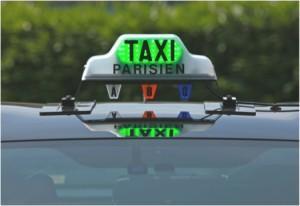 Taxi parisien (Crédits : Taxidriving, creative Commons)