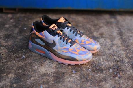 nike-air-max-90-ice-atomic-orange-2