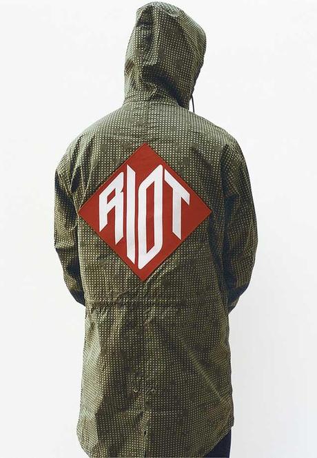  photo supreme-new-york-spring-summer-2014-jason-dils-05.jpg