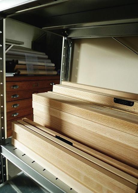 Poster-pant : 5 tailles en standard ! Poster-pant en stock Š Dezzig