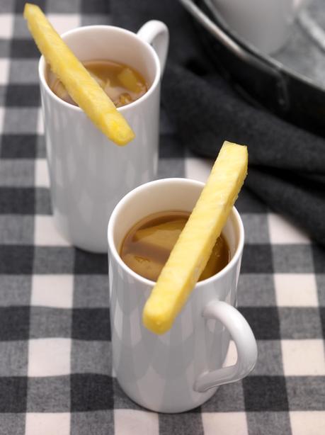 recette-cocktail-liqueur-the-hot-punch-ambiance Cocktail chaud pour l’hiver : Cocktail Hot Punch