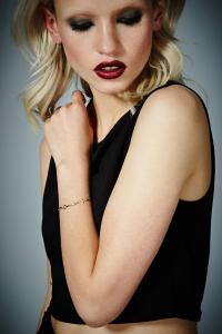 5764438261198_Gold_h4