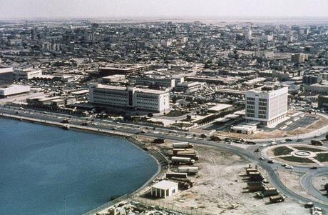 then-heres-what-the-skyline-of-the-qatari-capital-of-looked-like-in-1977
