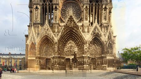 le parvis et la statue de Jeanne d'Arc