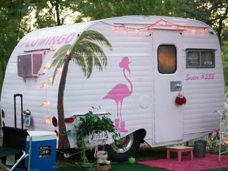 Caravan Flamingo