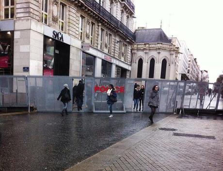 Nantes, une ville dans le chaos après la manifestation contre laéroport