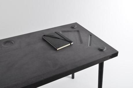 Piece of Me le bureau à mémoire de forme par Formellt Piece of Me le bureau à mémoire de forme par Formellt