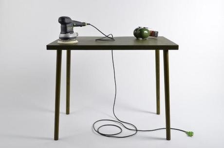 Piece of Me le bureau à mémoire de forme par Formellt Piece of Me le bureau à mémoire de forme par Formellt