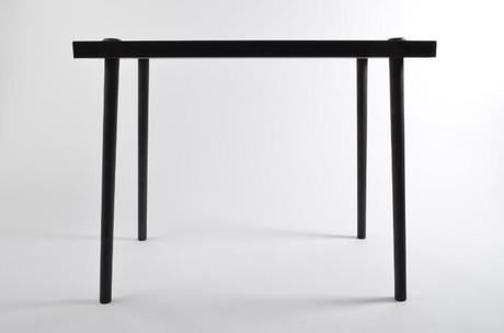 Piece of Me le bureau à mémoire de forme par Formellt Piece of Me le bureau à mémoire de forme par Formellt