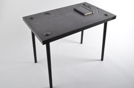 Piece of Me le bureau à mémoire de forme par Formellt Piece of Me le bureau à mémoire de forme par Formellt