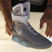 Cet artiste transforme ses doigts en célébrités (Dito Von Tease) En 2015, ces baskets Nike Air Mag de Marty McFly se laceront seules (Retour Vers Le Futur devient réel !) - Yes I Will