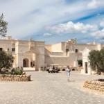 ÉVASION : Ils recréent un véritable village dans les Pouilles en Italie