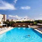 ÉVASION : Ils recréent un véritable village dans les Pouilles en Italie