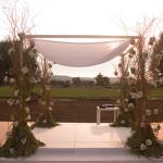 ÉVASION : Ils recréent un véritable village dans les Pouilles en Italie