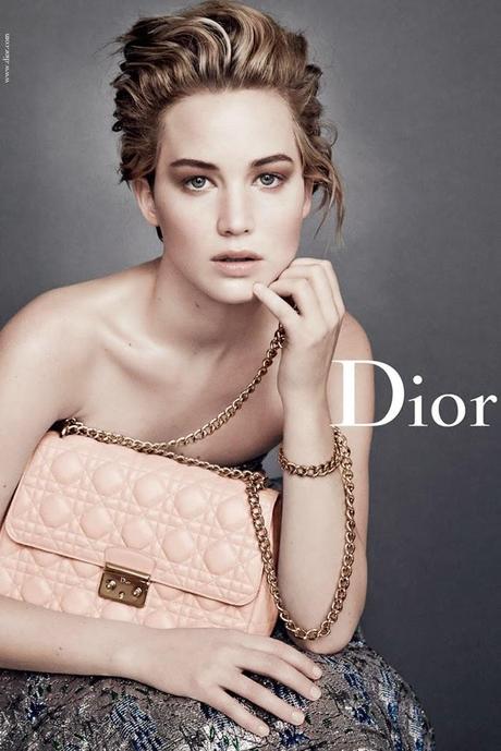 Jennifer Lawrence top canon dans la nouvelle campagne Dior...