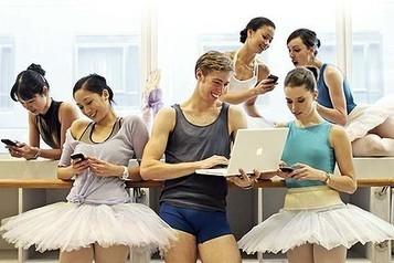 Les danceurs de ballet australiens twittent leurs derniers mouvements Photo: Roger Cummins