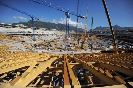 25/02 Brésil. Au pays du football, trop (de dépenses) c'est trop !