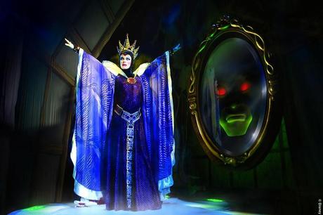 Plonger dans l'univers des contes de fées avec Mickey