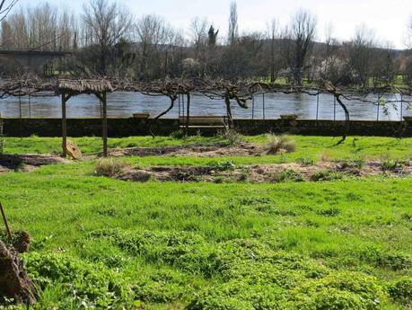 Les villages de Monpazier, Belvès et Limeuil en Dordogne