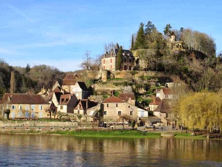 Les villages de Monpazier, Belvès et Limeuil en Dordogne