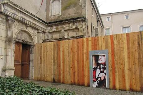 Entrée du cloître de Saint Gengoult en travaux