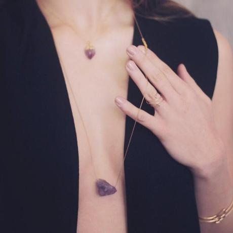 Jolies pierres brutes #gemstones #previous #giselb #jewelry #jewellery #mode #designer #design #tendance #amethyst #handmade #bijoux