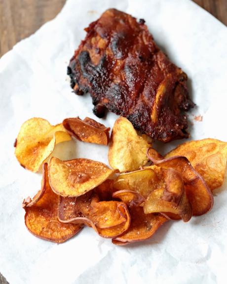 Travers de porc bbq  et chips de patates douces recette de Donna Hay