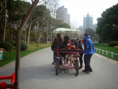 Un dimanche de (presque) printemps au parc