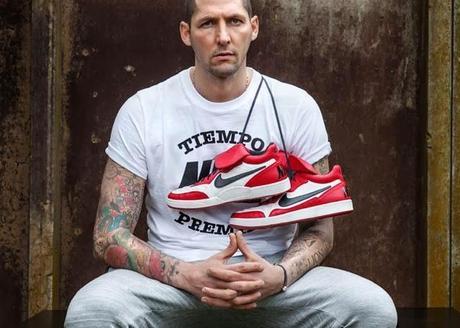 Materazzi lance ses Nike Tiempo 94