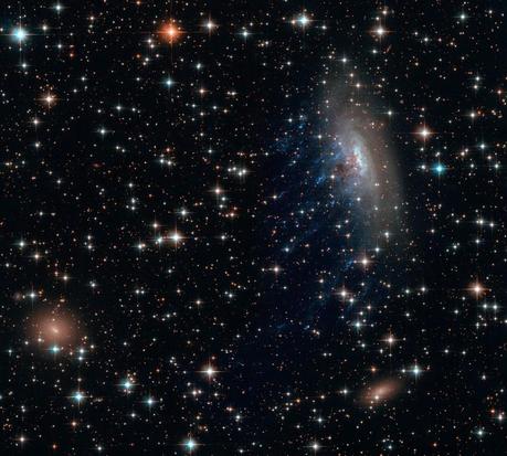ESO137-001_Hubble